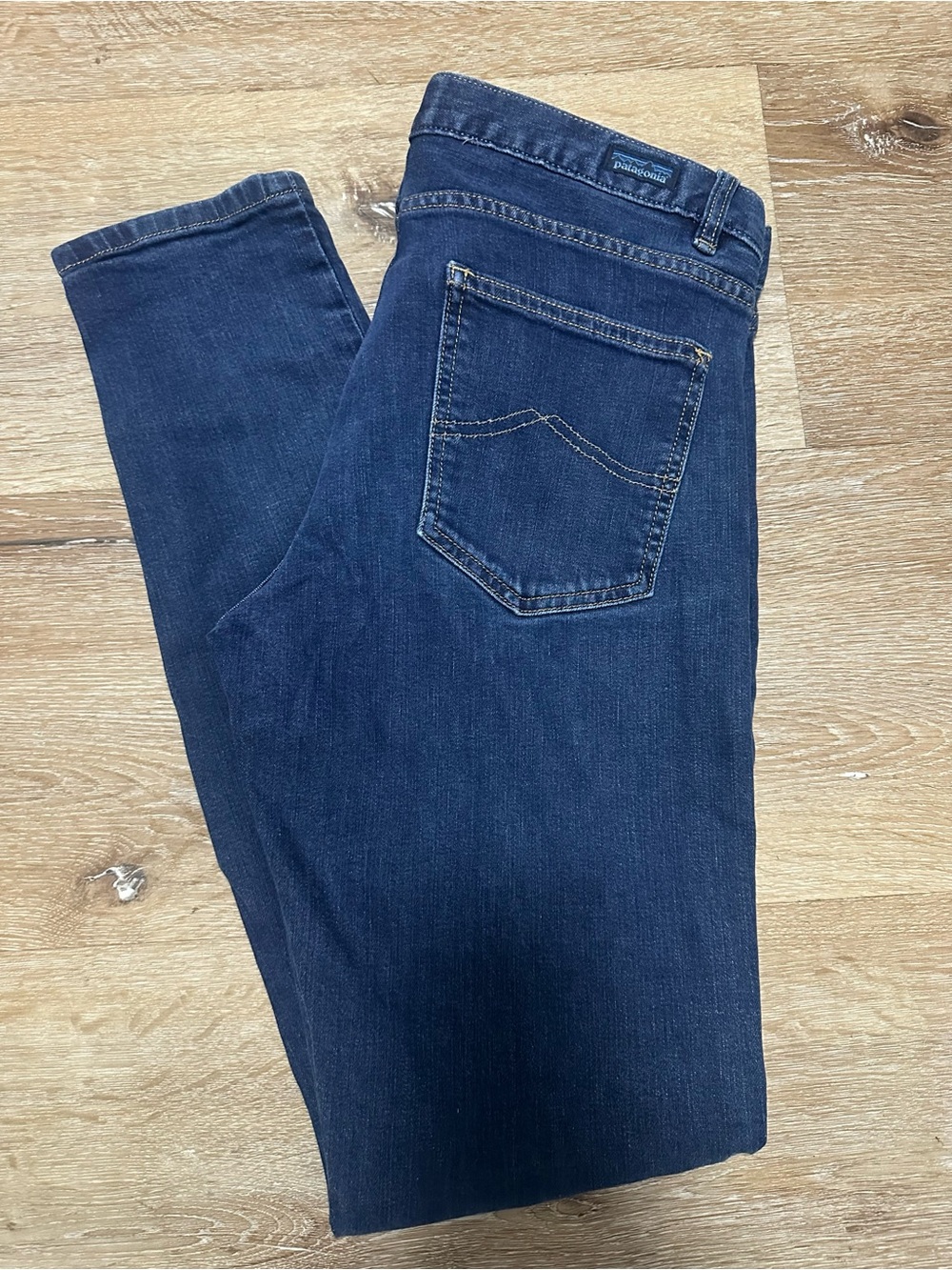 Patagonia Slim Women’s Jeans in Deep Blue